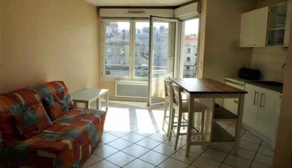 Logement tudiant Studio à Grenoble (38000)