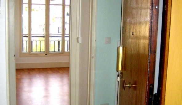Logement tudiant Location Studio Vide Grenoble (38000)