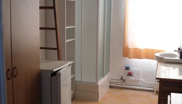 Logement tudiant Studio à Grenoble (38000)