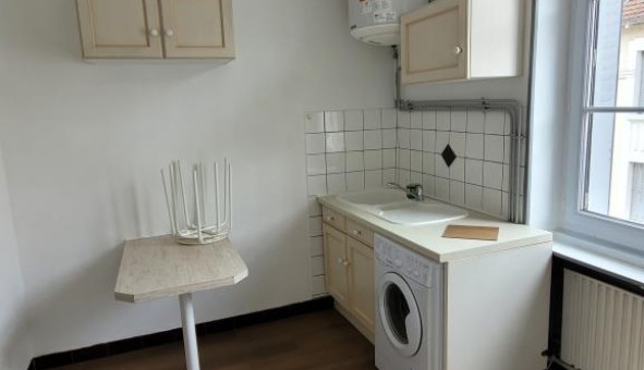 Logement tudiant Studio à Grenoble (38000)