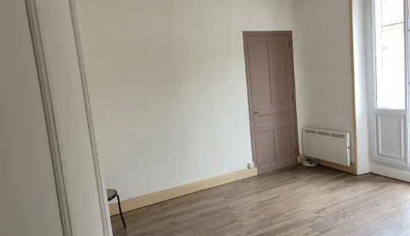 Logement tudiant Studio à Grenoble (38000)