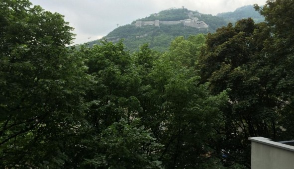 Logement tudiant Studio à Grenoble (38000)
