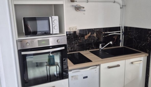 Logement tudiant Studio à Grenoble (38000)