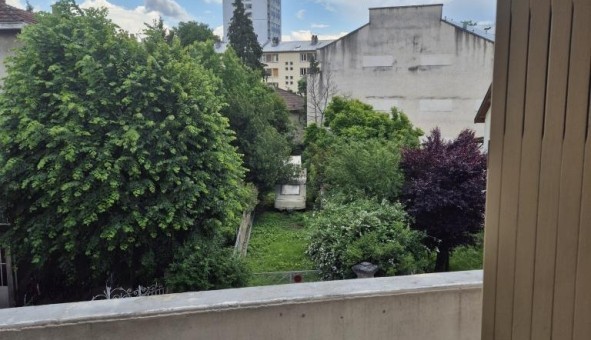 Logement tudiant Studio à Grenoble (38000)