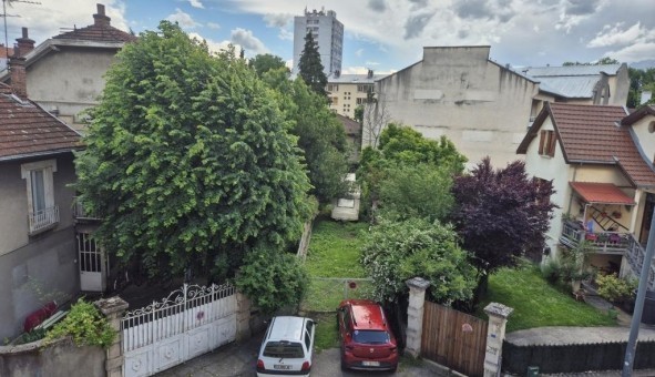 Logement tudiant Studio à Grenoble (38000)