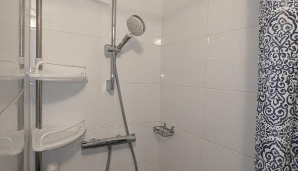 Logement tudiant Studio à Grenoble (38000)