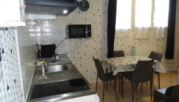 Logement tudiant Studio à Grenoble (38000)