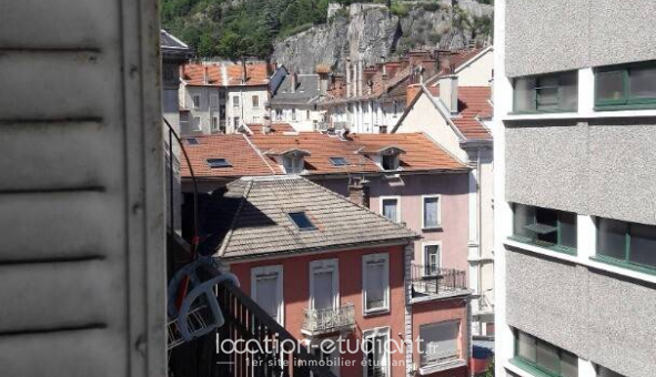 Logement tudiant Studio à Grenoble (38000)