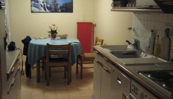 Logement tudiant Studio à Grenoble (38000)