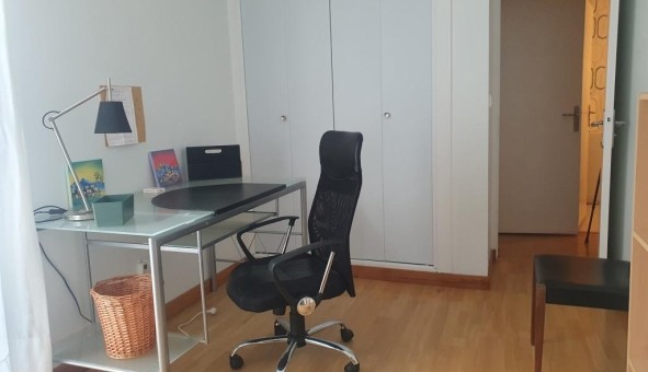 Logement tudiant Studio à Grenoble (38000)