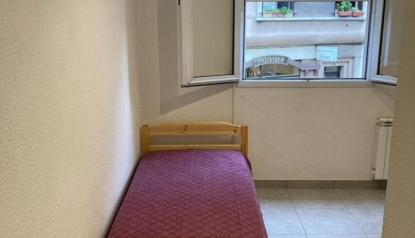 Logement étudiant Location Studio Vide Grenoble (38000)