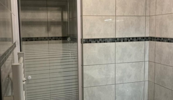 Logement tudiant Studio à Grenoble (38000)