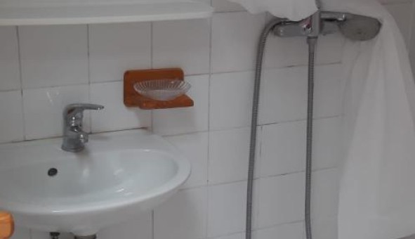 Logement tudiant Studio à Grenoble (38000)