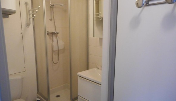 Logement tudiant Studio à Grenoble (38000)