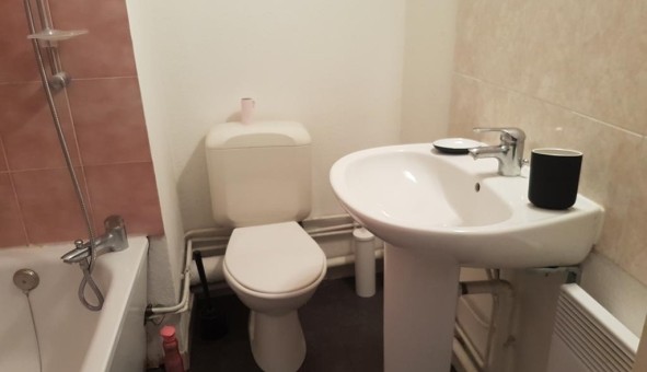 Logement tudiant Studio à Grenoble (38000)