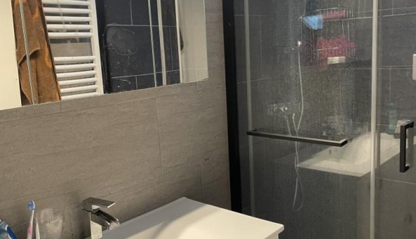 Logement tudiant Studio à Grenoble (38000)