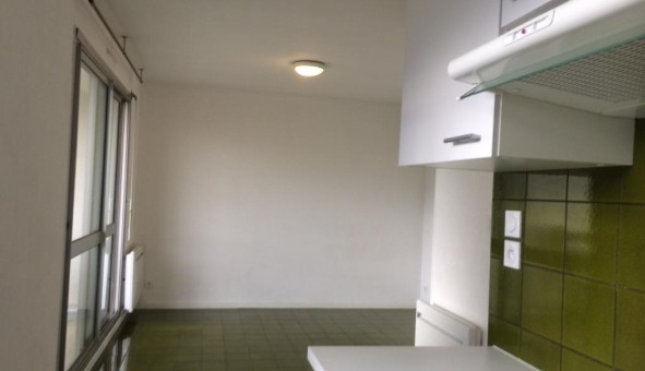 Logement tudiant Location Studio Vide Grenoble (38000)