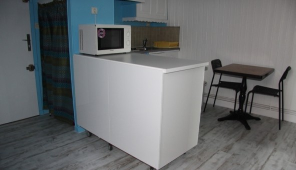 Logement tudiant Studio à Grenoble (38000)