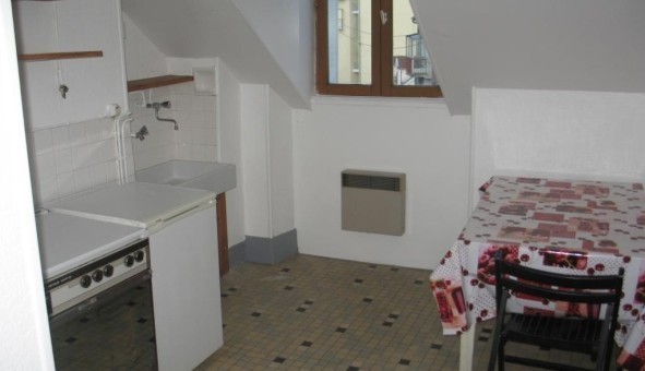 Logement tudiant Studio à Grenoble (38000)
