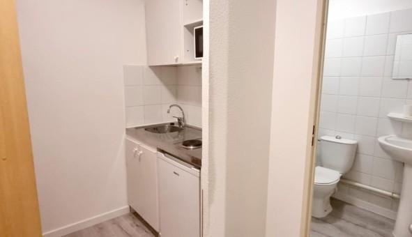 Logement tudiant Studio à Grenoble (38000)