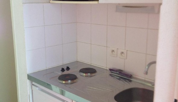 Logement tudiant Location Studio Vide Grenoble (38000)