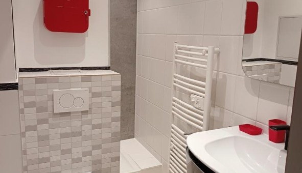 Logement tudiant Studio à Grenoble (38000)