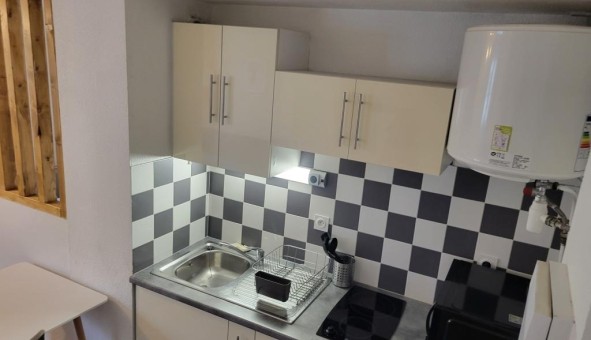 Logement tudiant Studio à Grenoble (38000)