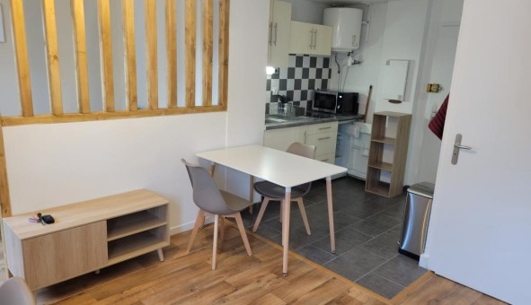 Logement tudiant Studio à Grenoble (38000)