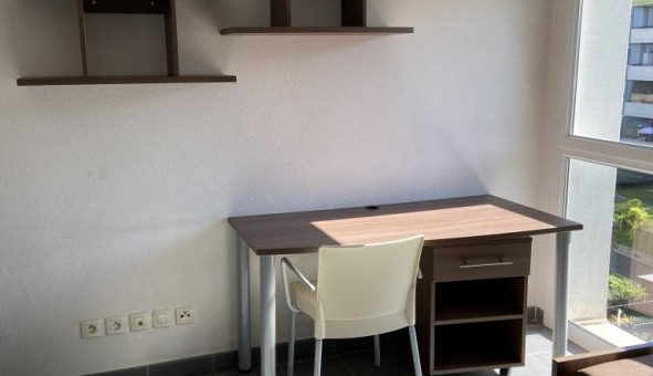 Logement tudiant Studio à Grenoble (38000)