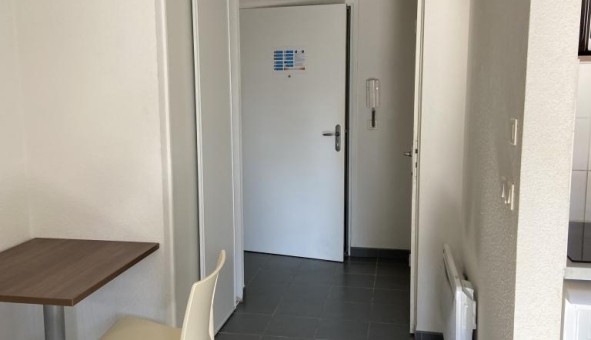 Logement tudiant Studio à Grenoble (38000)