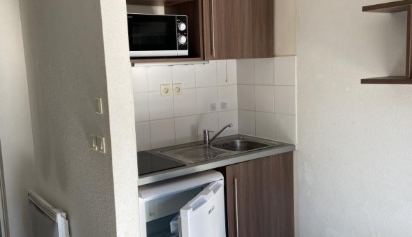 Logement tudiant Studio à Grenoble (38000)