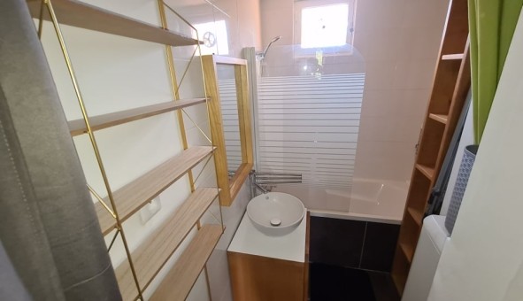 Logement tudiant Studio à Grenoble (38000)