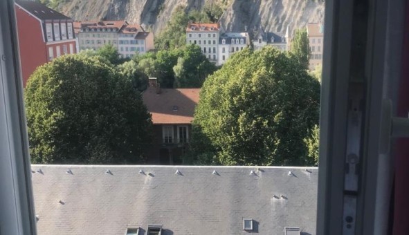 Logement tudiant Studio à Grenoble (38000)