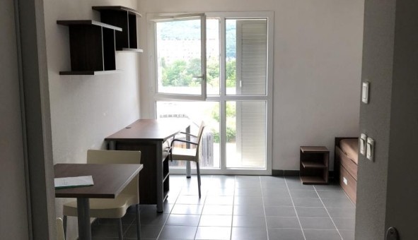 Logement �tudiant Studio &agrave; Grenoble (38000)
