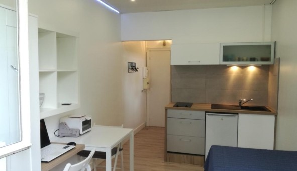 Logement tudiant Location Studio Vide Grenoble (38000)