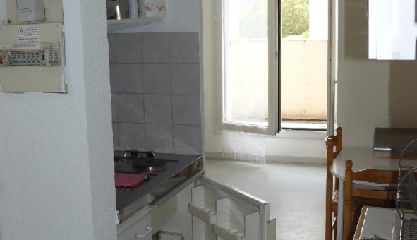 Logement tudiant Location Studio Vide Grenoble (38000)