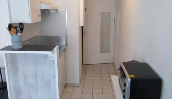 Logement étudiant Location Studio Vide Grenoble (38000)