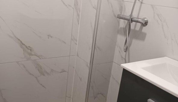 Logement �tudiant Studio &agrave; Grenoble (38000)