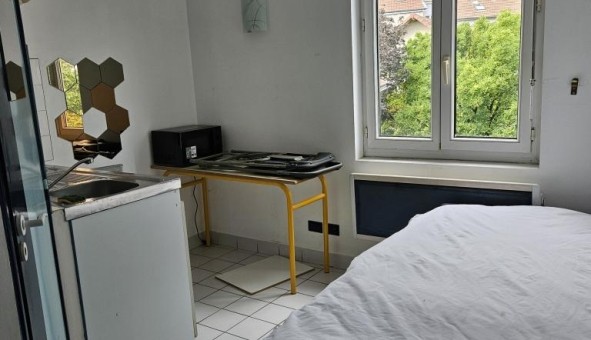 Logement �tudiant Studio &agrave; Grenoble (38000)