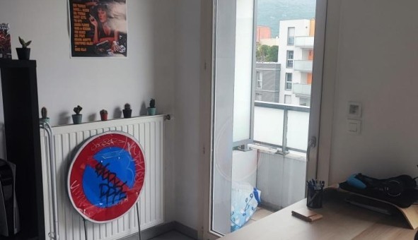 Logement �tudiant Studio &agrave; Grenoble (38000)