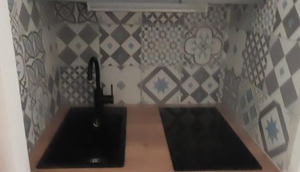 Logement �tudiant Studio &agrave; Grenoble (38000)