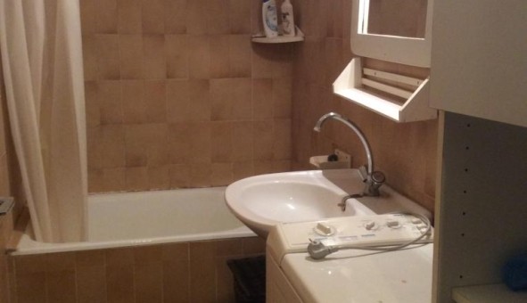 Logement �tudiant Studio &agrave; Grenoble (38000)