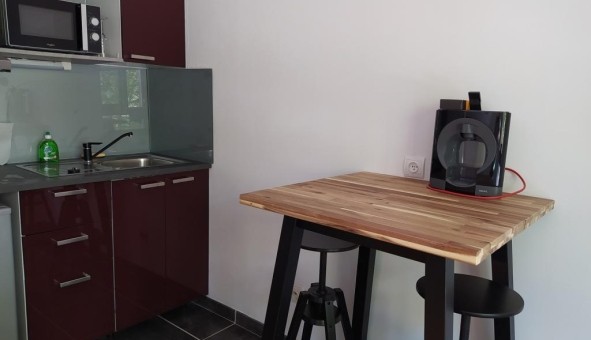 Logement �tudiant Studio &agrave; Grenoble (38000)