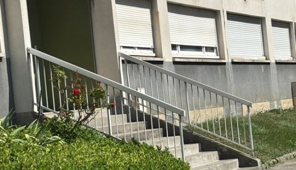 Logement �tudiant Studio &agrave; Grenoble (38000)