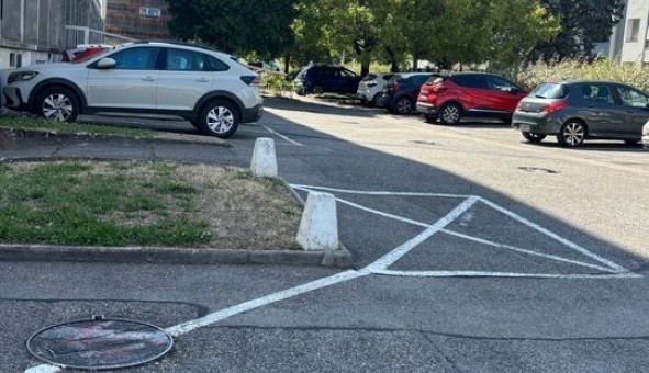 Logement �tudiant Studio &agrave; Grenoble (38000)