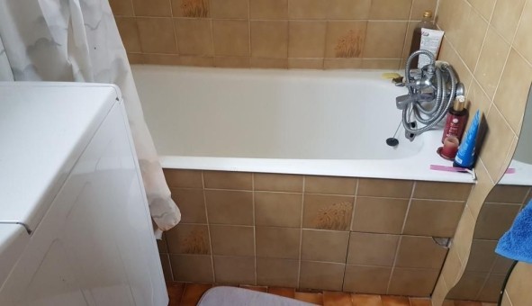 Logement �tudiant Studio &agrave; Grenoble (38000)