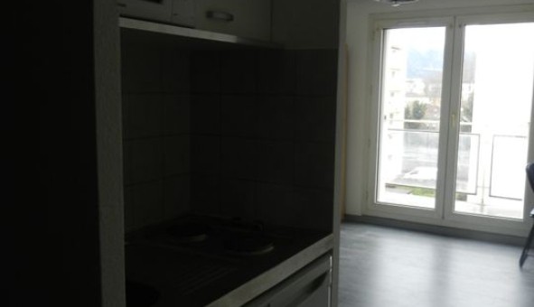 Logement �tudiant Studio &agrave; Grenoble (38000)