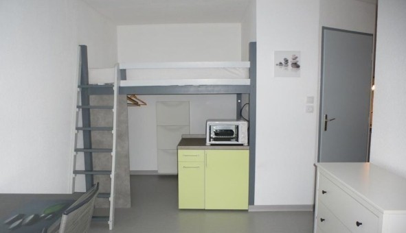 Logement �tudiant Studio &agrave; Grenoble (38000)