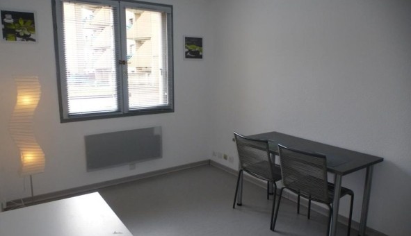 Logement �tudiant Studio &agrave; Grenoble (38000)