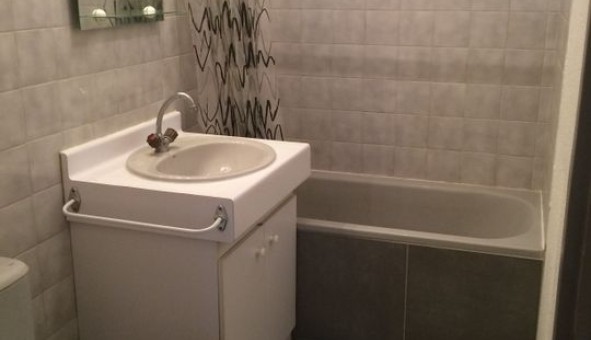 Logement �tudiant Studio &agrave; Grenoble (38000)